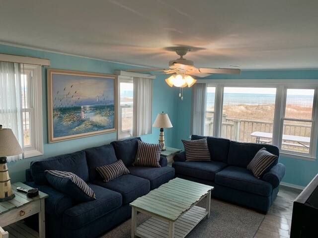 Oceanfront 3BR Kure House-wifi, swing, huge deck