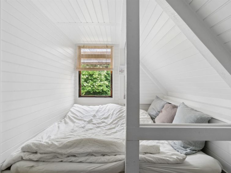 jouni-1-6km-from-the-sea/