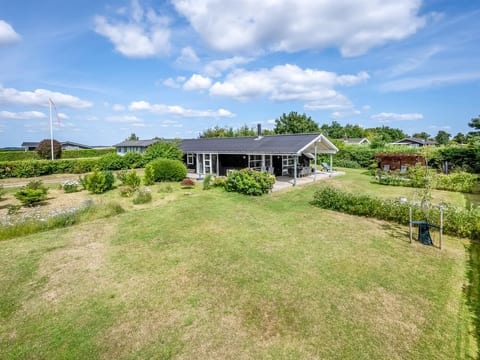 "Asko" - 350m from the sea