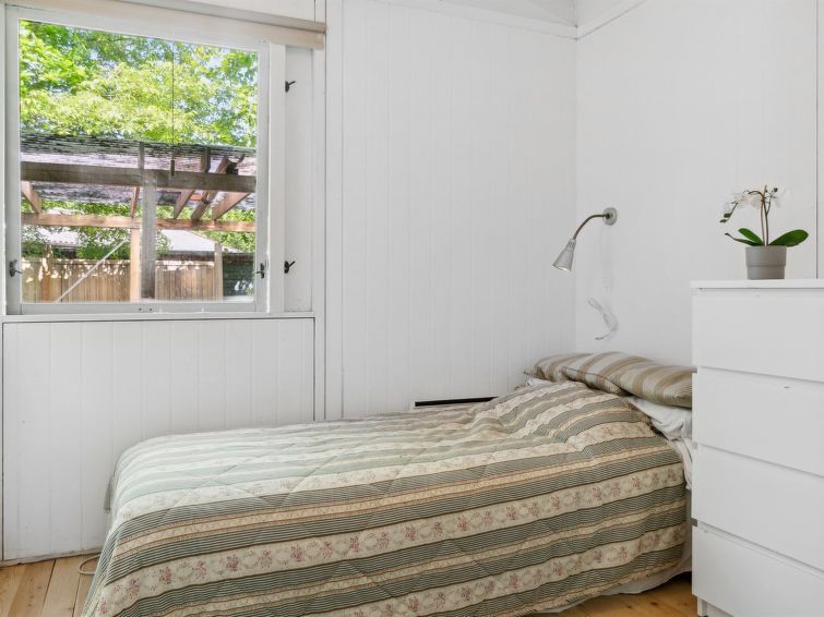 bistra-280m-from-the-sea/