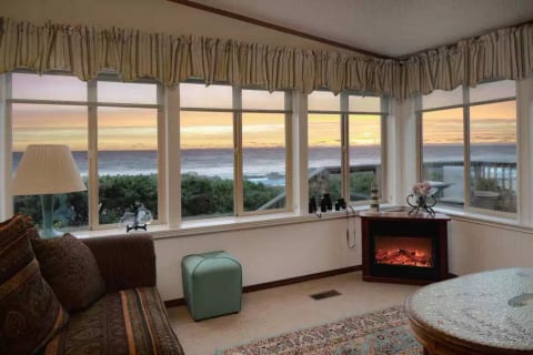 Nature Lovers!* Ocean View * Spa* Gullhouse