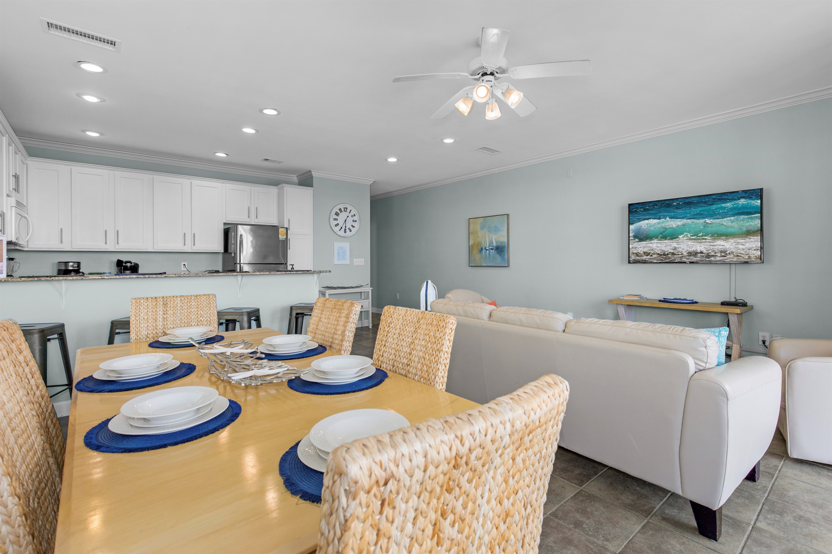 la-paradis-dauphine~4bedroom~1st-floor~beachfront/