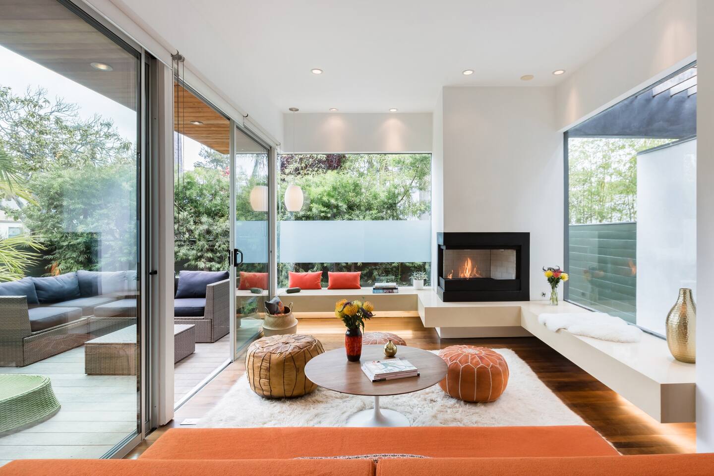 Palms Place