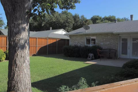 Long term rental House - Relax and quiet place in the heart of North Texas. PET FRIENDLY!