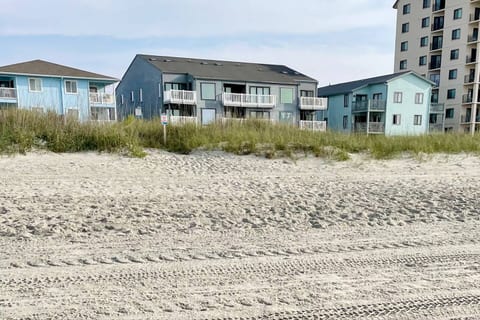 🏴‍☠️ Pirate Ruby's Oceanfront Condo