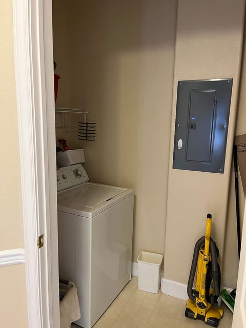 2 Bed 2 Bath Condo in Washington Park