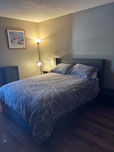 New Queen Premium Helix Mattress
