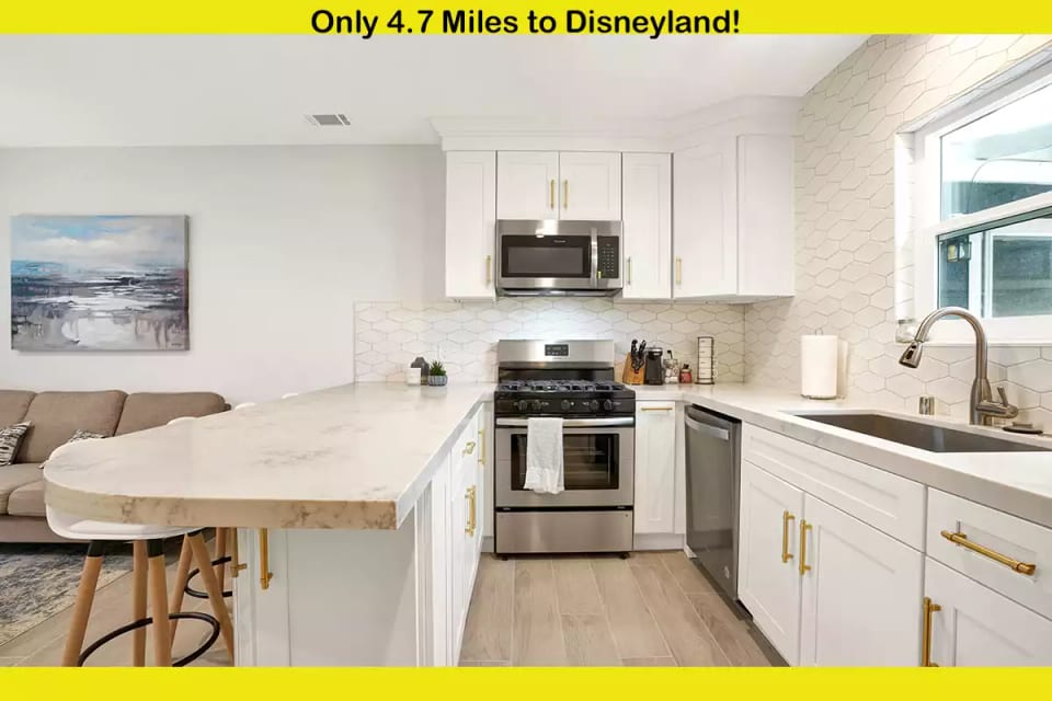 Full Size Kitchen