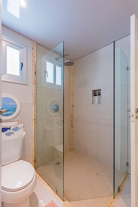 The full guest bath has toiletries and a hair dryer also