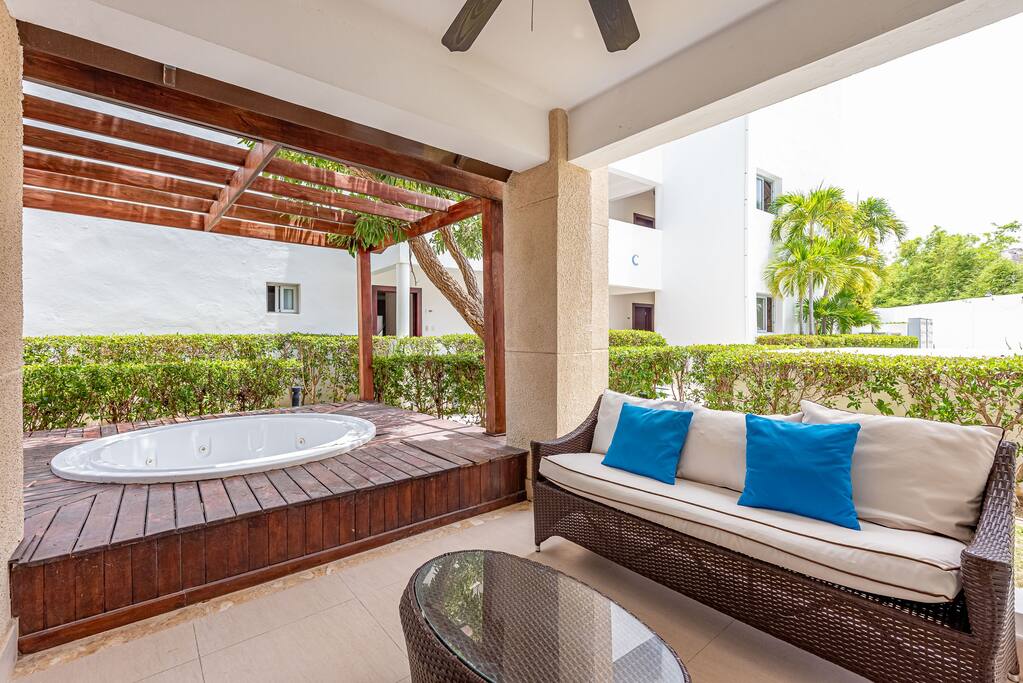 Steps from the beach or pool in Punta Cana