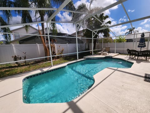 Private Pool, fenced in backyard for privacy