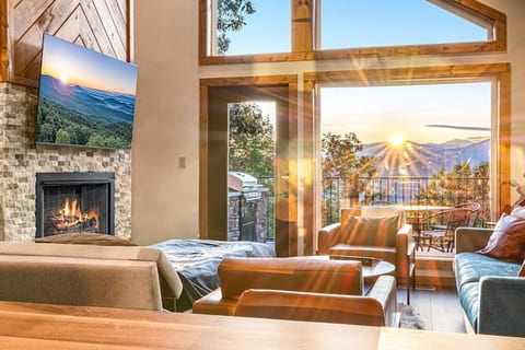 Mountain View Hideaway