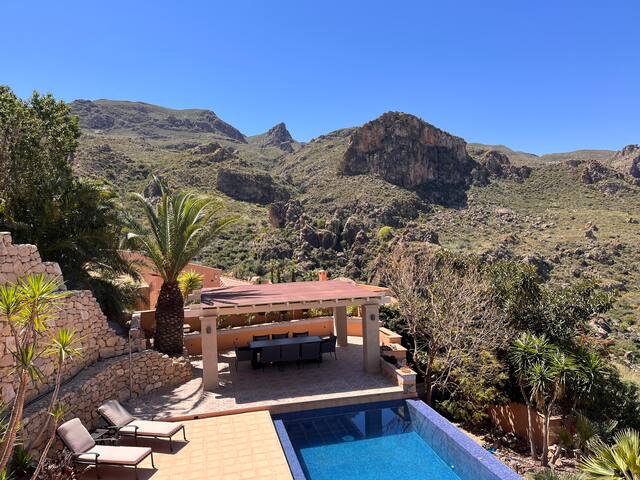 Wrap around balcony off the Amira bedroom. 