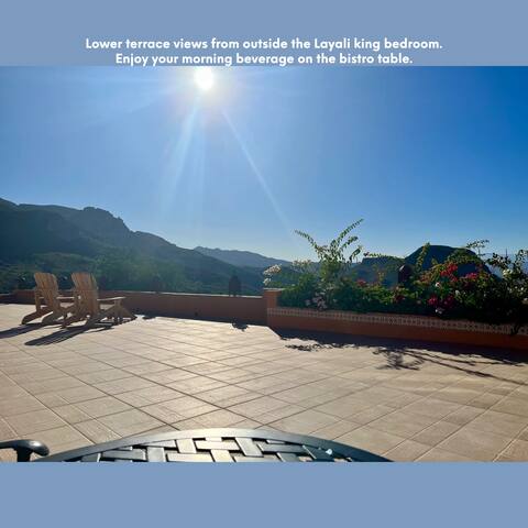 The Layali room is only a stones throw away from the summer kitchen. Ideal to make a breakfast beverage