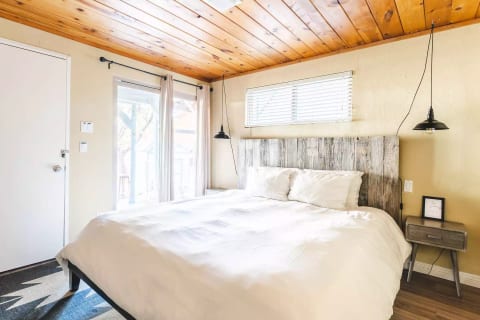 Cabin 805
