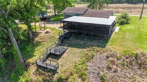 Pickwick Screened Patio w/Boat Ramp & RV Parking