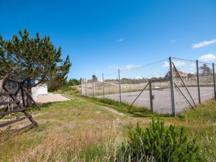 virpi-1km-from-the-sea/