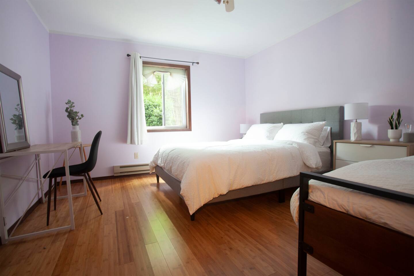 close-to-camelback-and-kalahari-sage-chalet/