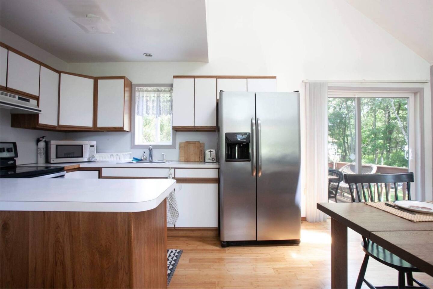 close-to-camelback-and-kalahari-sage-chalet/