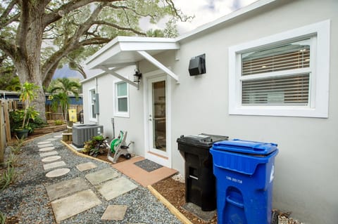 Back Yard Walkway