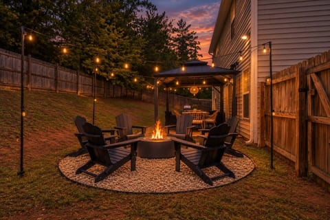 Fire Pit | 3.5mi to Campus | RTJ | Sleeps 12