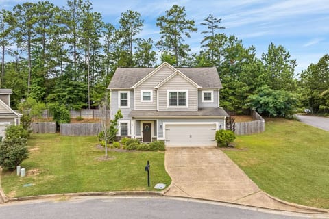 Central to RTJ, Downtown AUB & Opelika *Sleeps 12*