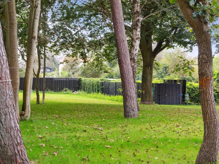 bernadeta-275m-from-the-sea/