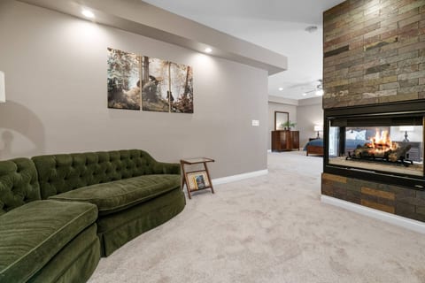 Hot Tub • Central AC & Heat • Pool Table & Arcade