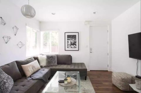 Hollywood Modern & Cozy Private Hideaway