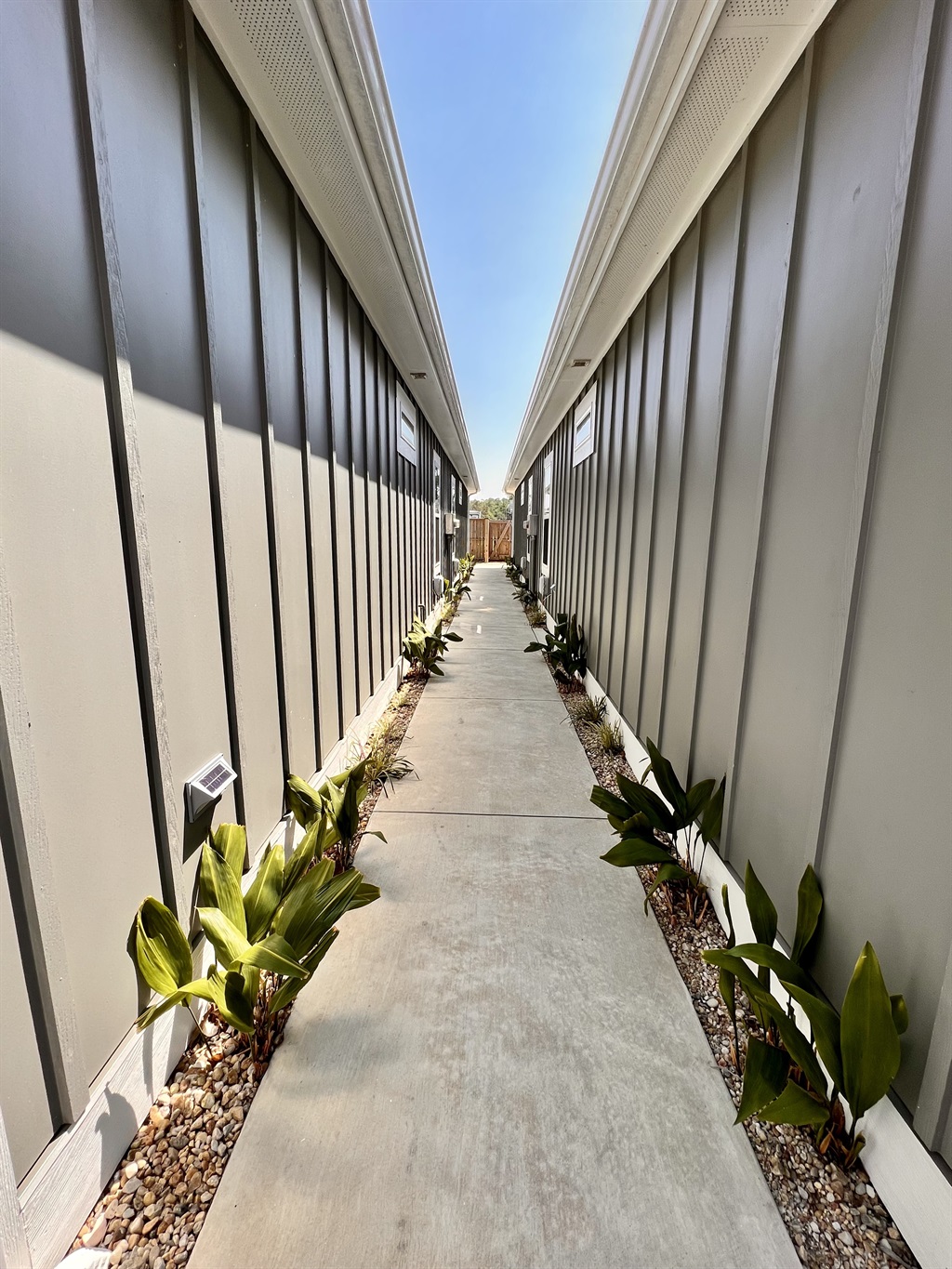 Alley.