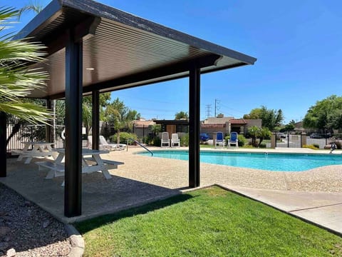 Beautiful new pergola area is the perfect spot for a picnic.