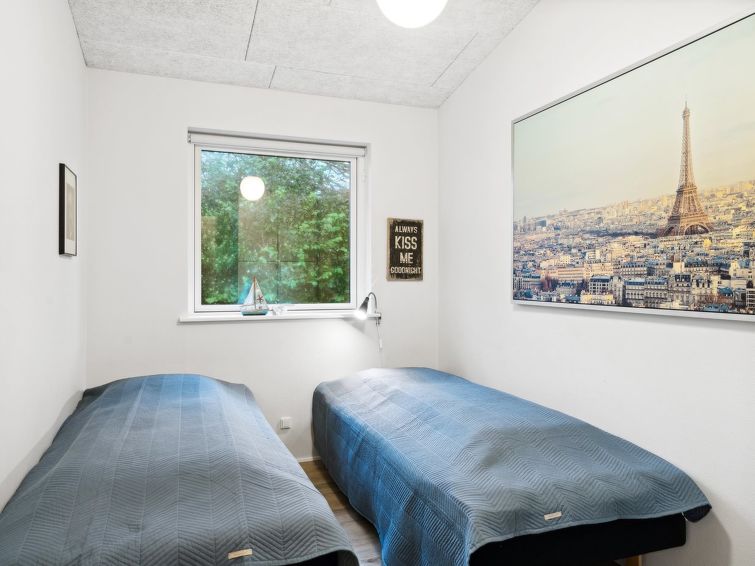 berta-70m-to-the-fjord/