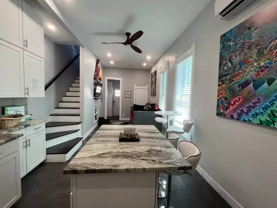 Denver ArtBnB - Denver