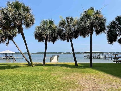 Bliss On The Bay - Gulf Shores, AL