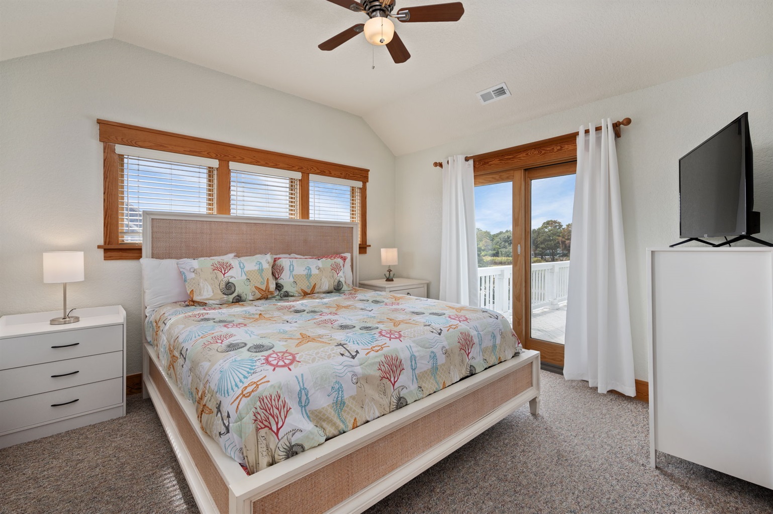 King En Suite on Third Level