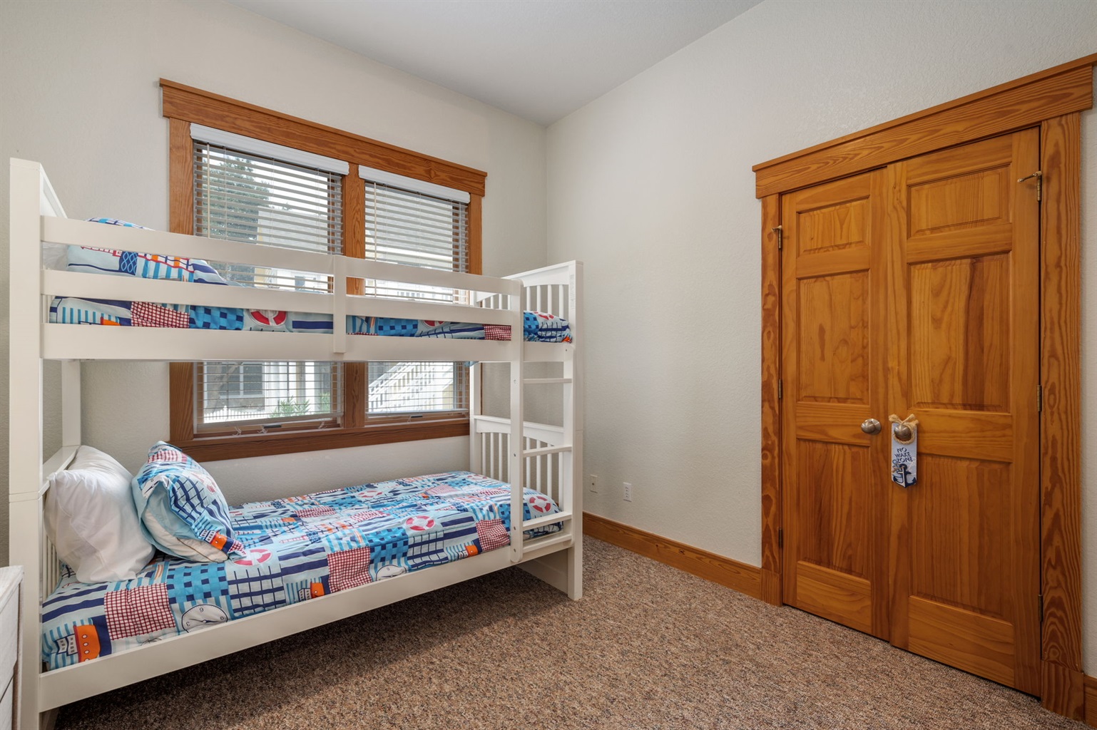Bunk bedroom
