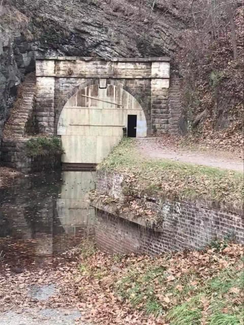 Visit the Paw Paw Tunnel (20 minutes) away and see some cool structures along the C&0 Canal