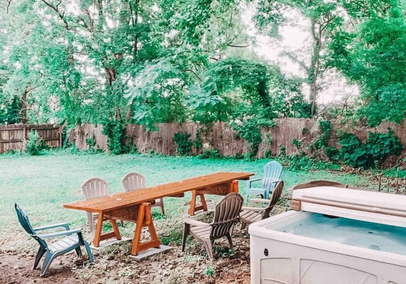 White Bohemian, Games, Hot Tub Events sleeps 34