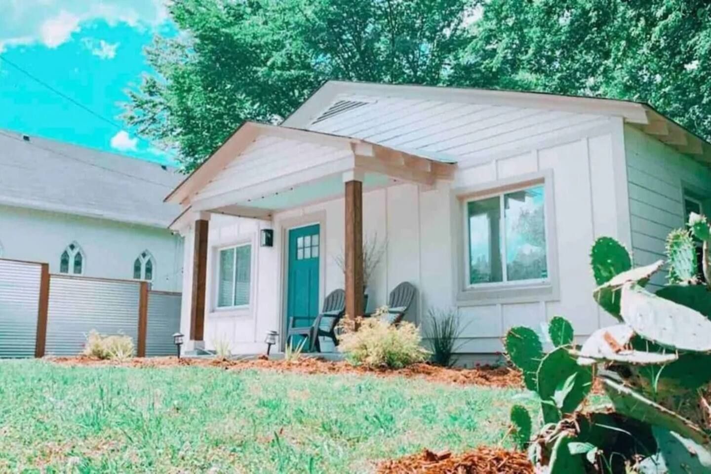 White Bohemian, Games, Hot Tub Events sleeps 34