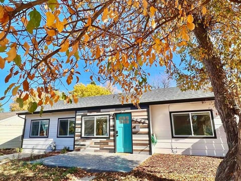 Modern & Bright Open Concept Ranch Home by DU!