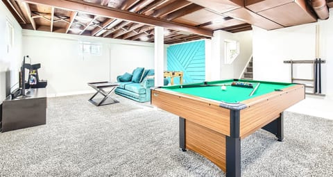 Denver Escape| Hot tub+Fire Pit+Games Backyard Fun
