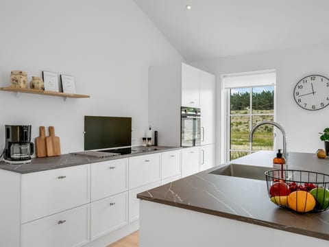 "Malomir" - 500m from the sea