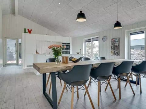 Dining roomType