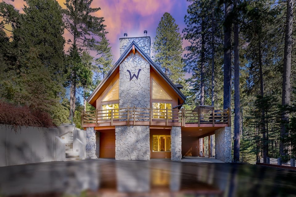 W House· Forest's Edge Retreat·Hot Tub·A/C·Game Rm image 1