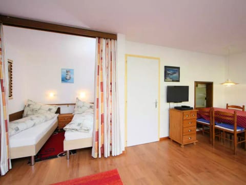 Ringstrasse Apt 312
