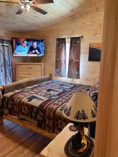 Mountain View Pigeon Forge Pool Game Room Fire Pit
