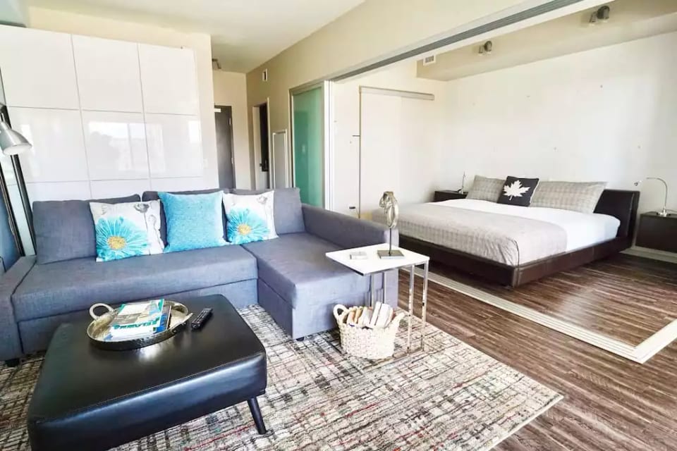 Sliding wall panels for privacy ... or not!