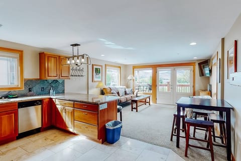 Adrift Cabana - Unit 6