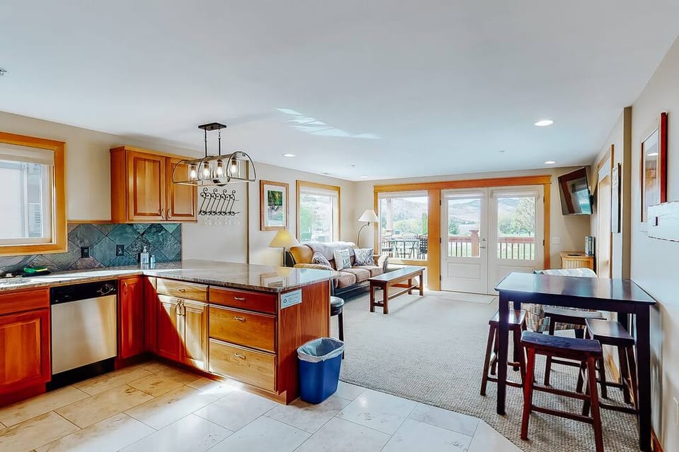 Adrift Cabana - Unit 6 - Chelan
