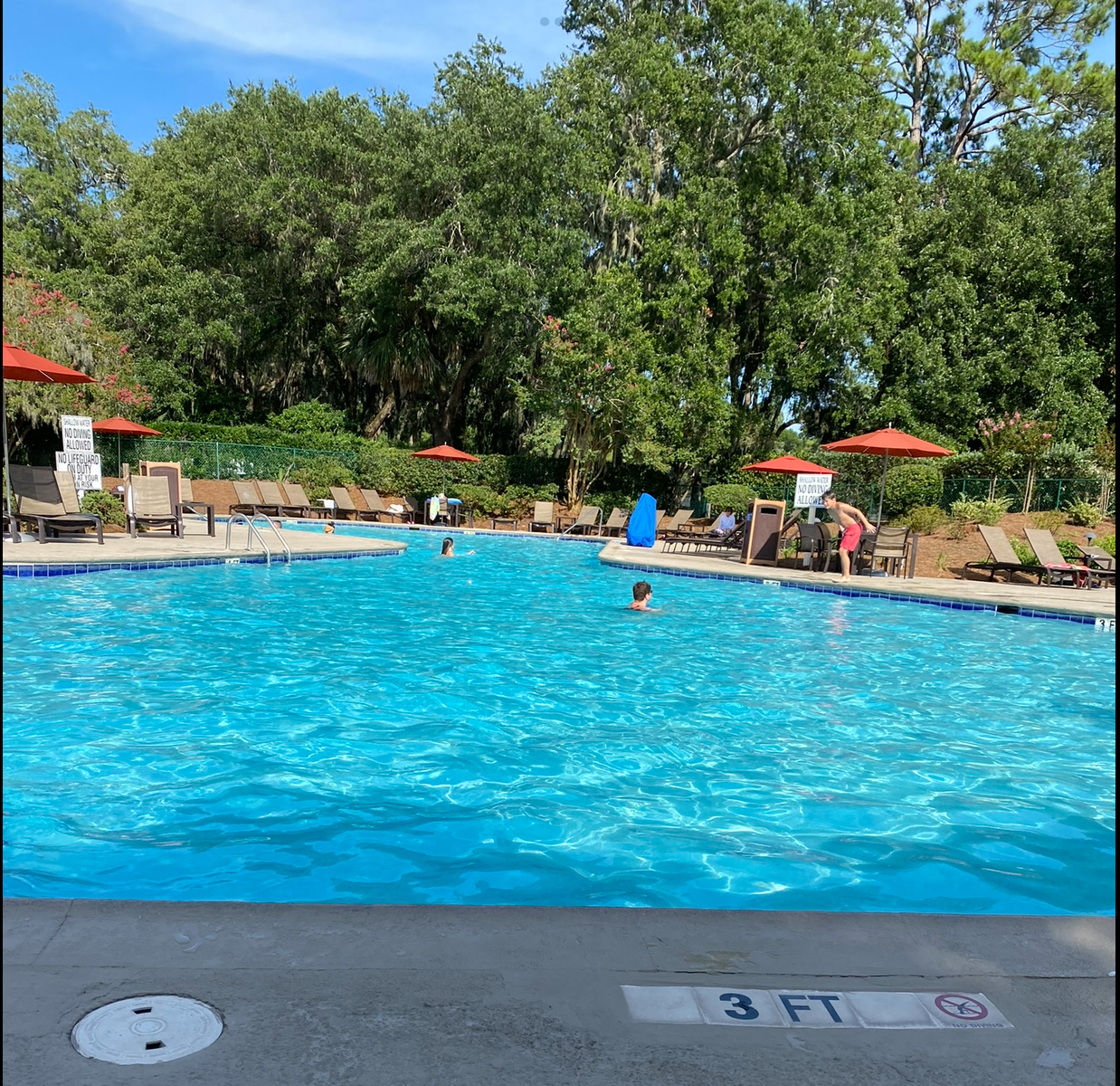 Harbour Town Community Seasonally Heated Pool  (approx. half mile away / our guests have access)